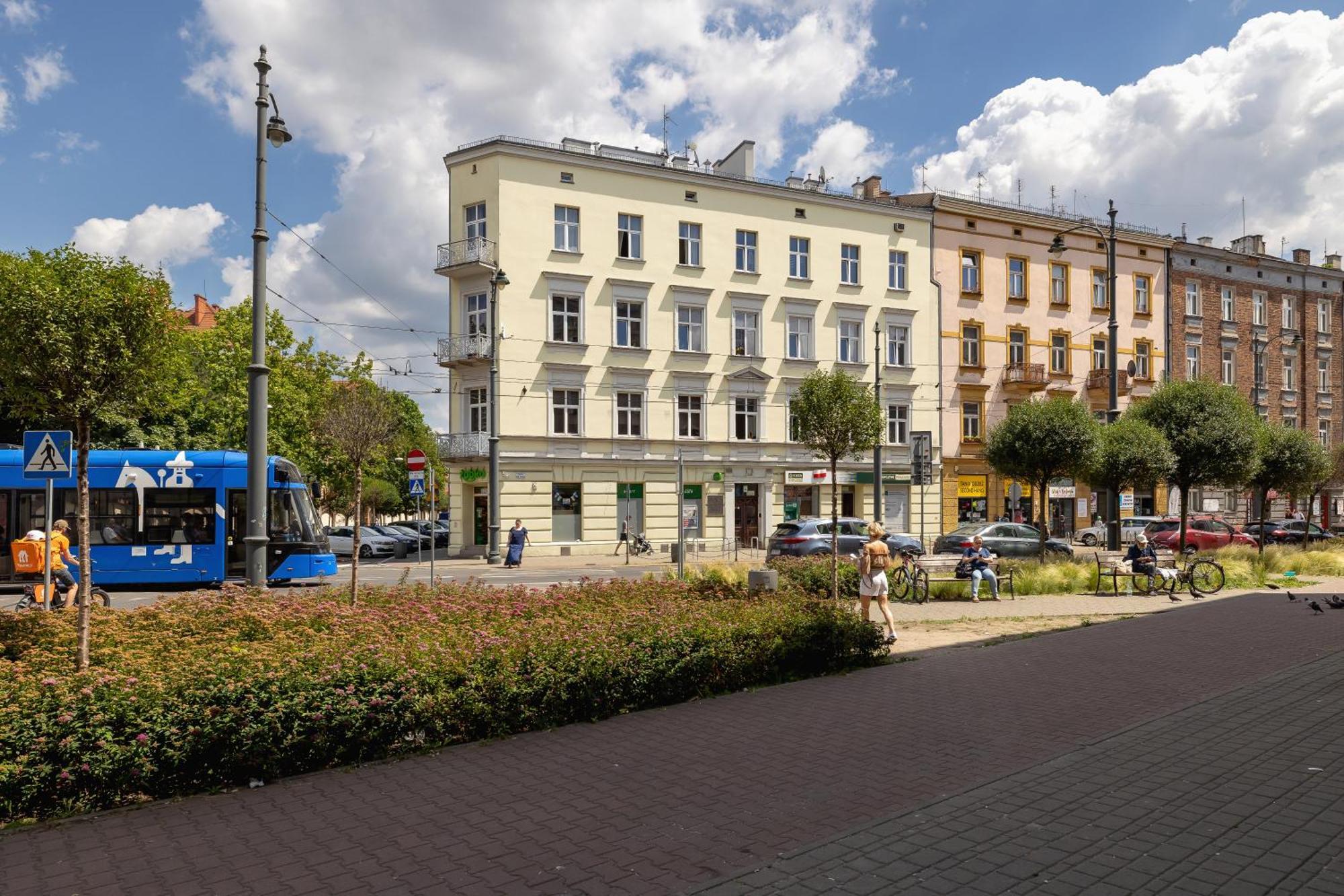 1-Bedroom Apartment - Dluga 65 Street Krasków Exterior foto